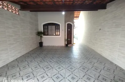 Casa a venda lado praia - 450m do mar a 1000 m do centro de itanhaém