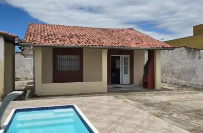 Casa lote inteiro com piscina em um terreno de 320m²- itanhaém/sp.
