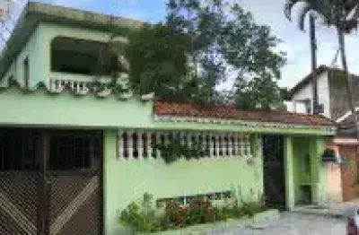 Excelente casa localizada no balneário santa terezinha - lado praia