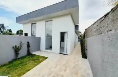 Belíssima casa localizada no bairro bopiranga - lado praia
