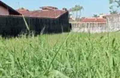 Terreno excelente localizado no bairro cibratel 2, em itanhaém - lado praia, em rua calçada.