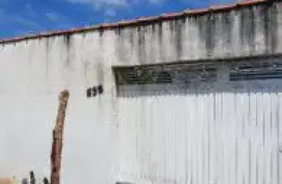 Excelente casa localizada no bairro cibratel 1 - lado praia, em rua calçada.