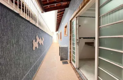 Casa com 2 quartos à venda na Rua Barão de Cotegipe, 416, Jardim Imperador, Praia Grande