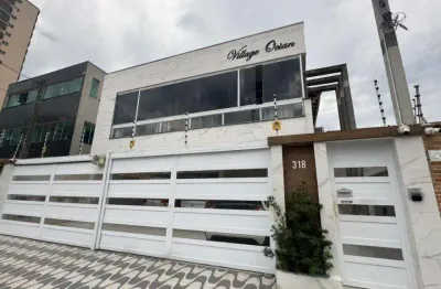 Sobrado de Condominio semi mobiliado na Ocian - Praia Grande/SP 2 dormitórios, lavabo, wc social, quintal, cozinha, área de serviço. 52,17m² de área útil; Condomínio localizado a 300 metros da praia!