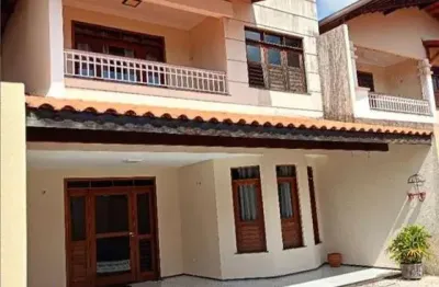 Casa em condomínio fechado com 3 quartos à venda na rua escrivão azevedo, 367, cidade dos funcionários, fortaleza, 184 m2 por r$ 700.000