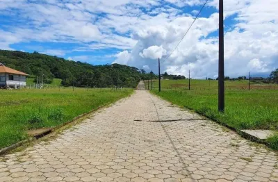 Terreno à venda na Rua Erasmo Borato Geremias, Brasília, Criciúma
