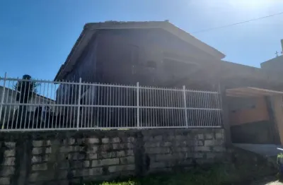 Casa para venda em criciúma, maria ceu, 3 dormitórios, 1 banheiro, 2 vagas