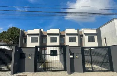 Geminados novos no bairro bom retiro, pronto para morar, com 01 suíte + 02 dormitórios