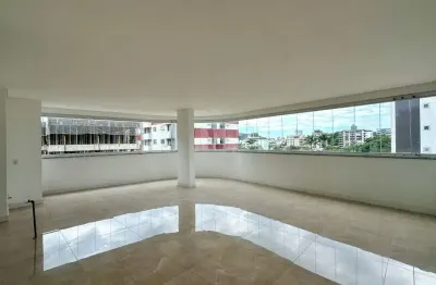 Apartamento amplo com 03 suítes, sendo 01 suíte master no edifício goldsteig no bairro américa