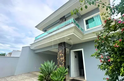 Casa em condomínio fechado com 4 quartos à venda no Jardim Sofia, Joinville 