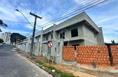Sobrado geminado à venda – bairro costa e silva (divisa com américa)