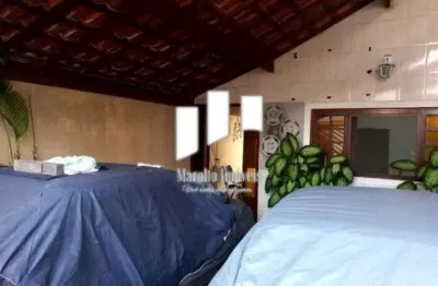 Casa com 3 quartos à venda na Rua Monte Castelo, 214, Campo da Aviação, Praia Grande