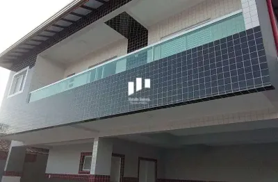 Casa de condomínio nova, em praia grande s. paulo..