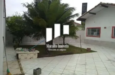 Casa isolda ampla a 50 metros do mar em praia grande s. paulo..
