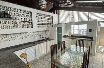 Casa 4 dormitórios a 100m da praia em praia grande s. paulo...