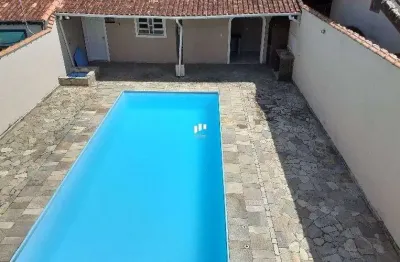 Lindo sobrado de 3 dormitórios e piscina em praia grande sp.