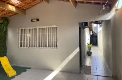Casa com 2 quartos à venda na avenida professora heleny rosa, 321, jardim melvi, praia grande por r$ 395.000