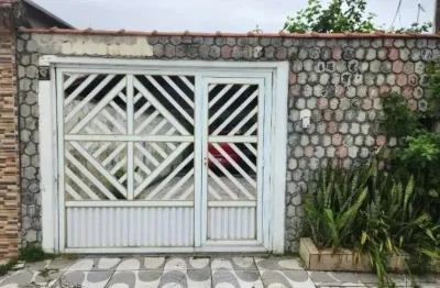 Casa com 4 quartos à venda na rua martiniano de andrade bitencourt, 514, aviação, praia grande por r$ 659.000