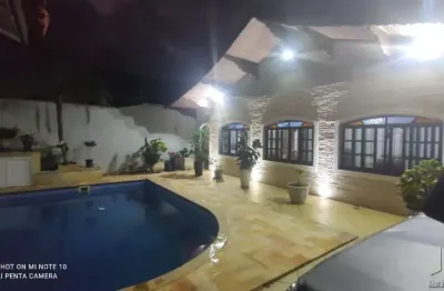 Imperdível casa à venda em praia grande-sp, bairro flórida: 4 quartos, 3 suítes, 1 sala, 4 banheiros, 5 vagas de garagem, 187m²