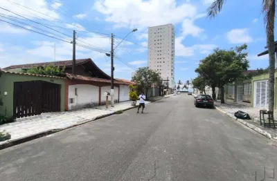 Casa à venda em praia grande-sp, bairro flórida: 3 quartos, 3 suítes, 2 salas, 5 banheiros, 5 vagas, 232m² de área.