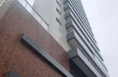 Apartamento decorado de 2 suítes em guilhermina, praia grande-sp! 78,90 m², 1 vaga de garagem - confira já!