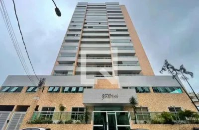 Apartamento de 2 quartos com suíte e vaga de garagem no tupi, praia grande-sp!