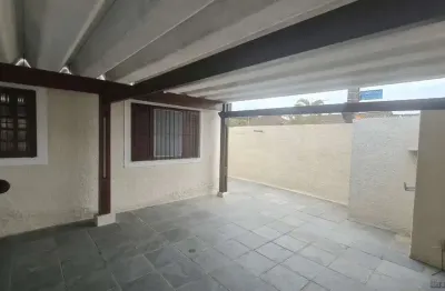 Casa à venda em praia grande-sp, tupi, 2 quartos, 1 sala, 2 banheiros, 3 vagas de garagem, 127,46 m² de área. venha conferir!