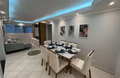 Apartamento de 2 dormitórios próximo à feirinha da guilhermina em praia grande sp