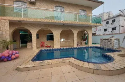 Casa com 3 quartos à venda na Rua Carlos Gomes, 150, Cidade Ocian, Praia Grande