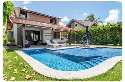 Bangalô Tipo A Frente Mar | Pé na Areia | Piscina Privativa | Condomínio com Lazer Completo