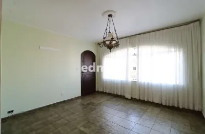Casa com 3 quartos para alugar na vila camilópolis, santo andré  por r$ 3.800