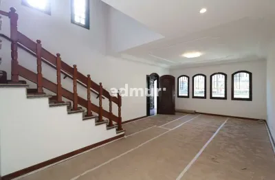 Casa com 4 quartos para alugar na Vila Camilópolis, Santo André  por R$ 7.000