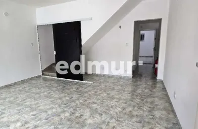 Casa com 3 quartos para alugar na Vila Gilda, Santo André  por R$ 5.100