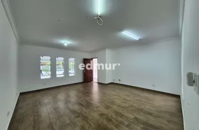 Casa com 3 quartos para alugar na vila alzira, santo andré  por r$ 6.000