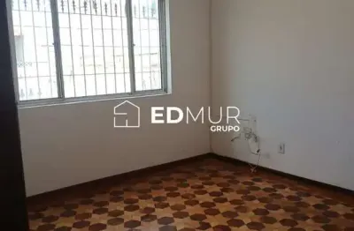 Casa com 2 quartos à venda no Jardim Santo Antônio, Santo André  por R$ 450.000