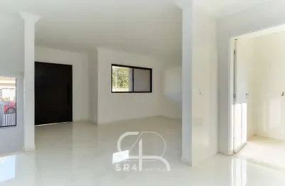 Casa com 3 quartos para alugar na Rua João Tschannerl, 240, Vista Alegre, Curitiba