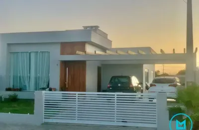 Casa à venda com 3 dormitórios (1 suíte), 2 vagas e quintal | 144m² privativos