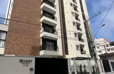 Apto à venda com 2 suítes, lazer e churrasqueira próximo ao balneário shopping