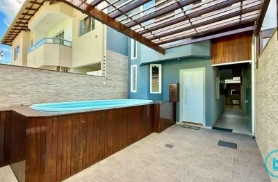 Sobrado triplex mobiliado com suíte, demi-suítes e piscina | 112m²