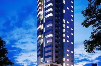 Apartamento espaçoso com 4 suítes, elevador e 3 vagas de garagem