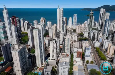 Apartamento com 4 quartos à venda na Rua 1101, 380, Centro, Balneário Camboriú