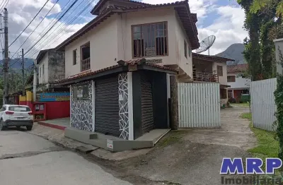 Ponto comercial á venda em ubatuba. praia da maranduba. á 250 metros da praia.