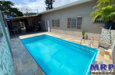 Casa com 3 dormitórios à venda na praia da maranduba. com piscina. aceita financiamento.