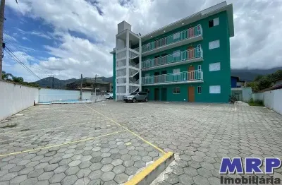 Apartamento com  2 dormitórios á venda em ubatuba. aceita financiamento. com elevador e piscina.