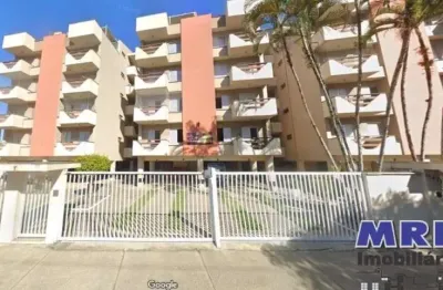 Apartamento duplex a venda no centro de ubatuba, ótima localização, com escritura !