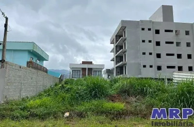 Terreno à 600 metros da praia do sapê em ubatuba. oportunidade. documentação ok.