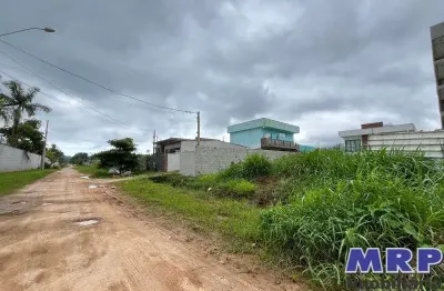 Terreno à 600 metros da Praia do Sapê em Ubatuba. Oportunidade. Documentação ok.