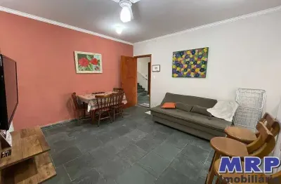 Apartamento em ubatuba. 2 dormitórios. praia do sapê. com portaria 24 horas e lazer.