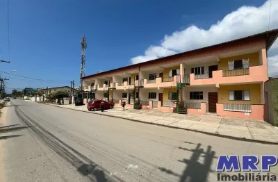 Apartamento em ubatuba, com 2 dormitórios, com escritura, na praia de maranduba.