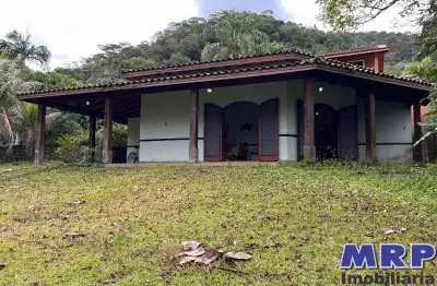 Casa à venda na praia da lagoinha em ubatuba. condomínio recanto da lagoinha